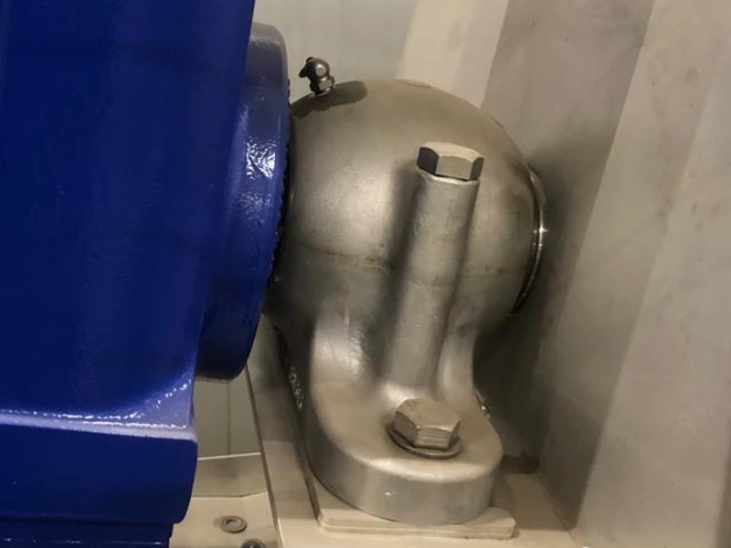 Stainless steel plummer block bearing unit