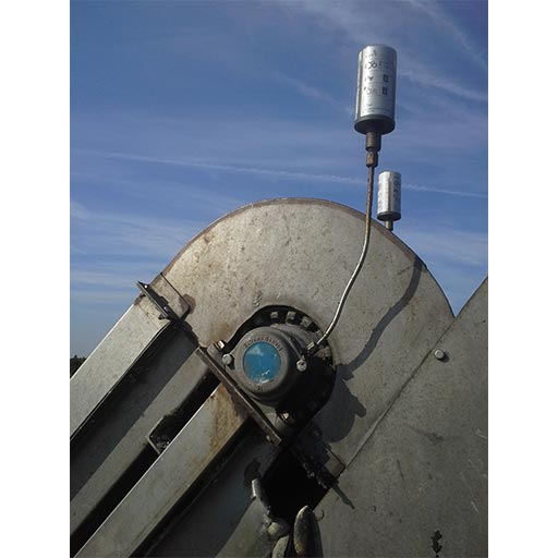 Stainless steel bearing unit with good greasing system